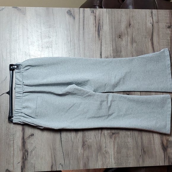 Code x Mode Gray Cropped Flared Sweats - Picture 8 of 9